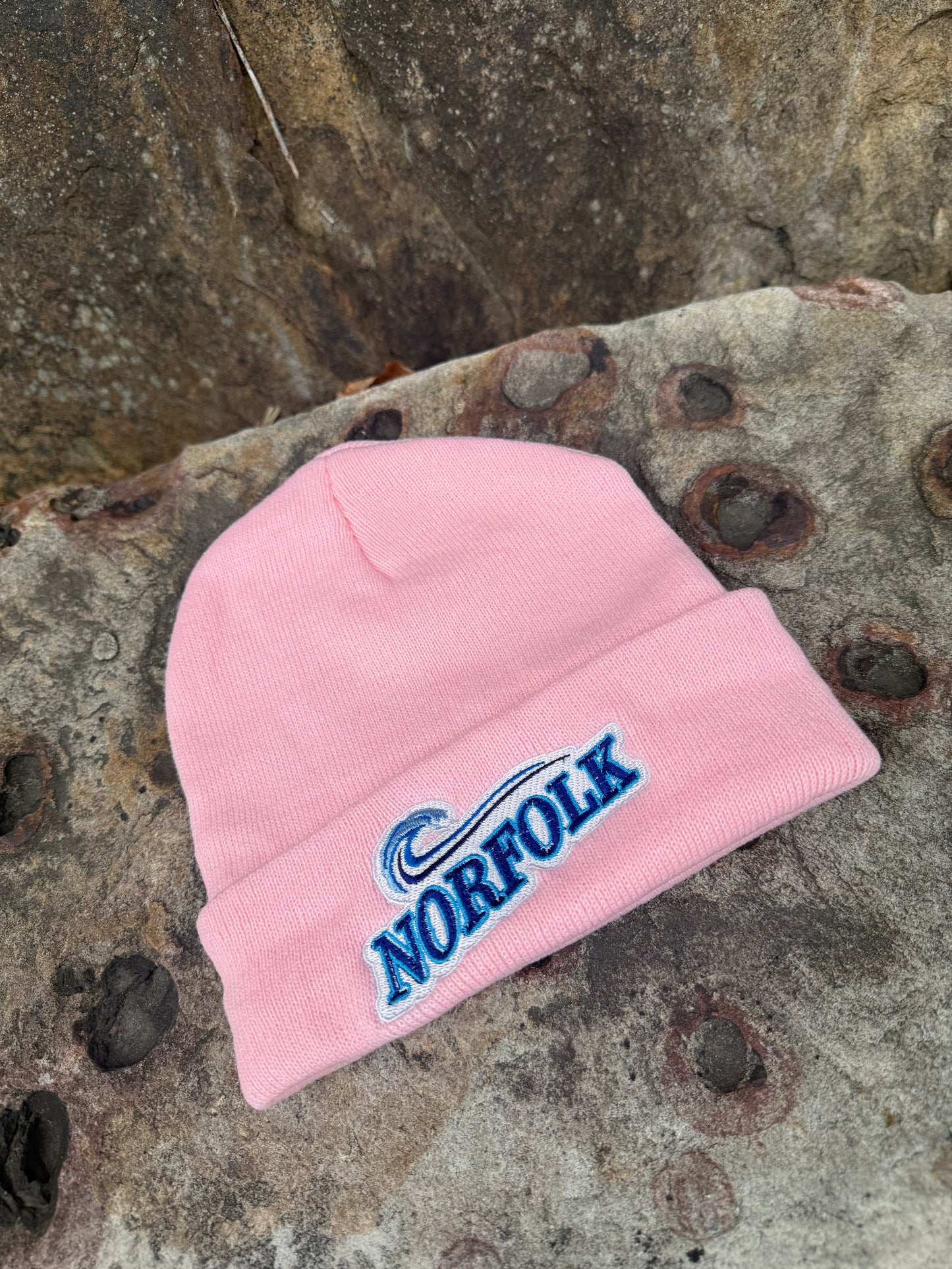 Norfolk Wave Beanie (Pink)
